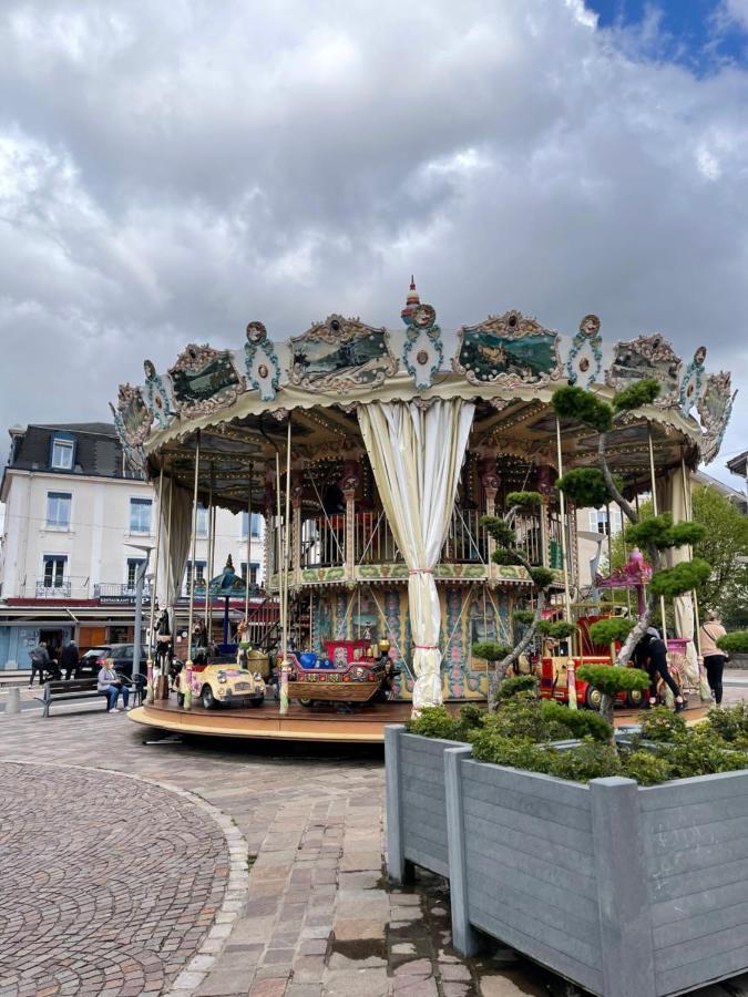 Appartement Tout Confort Haut De Gamme En Plein Centre Ville Gérardmer Zewnętrze zdjęcie